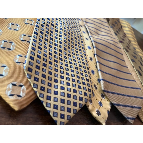 Lot of Neckties - Picture 3 of 3